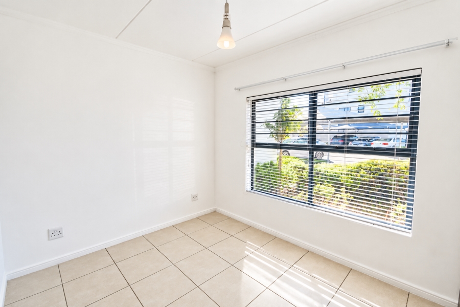 To Let 3 Bedroom Property for Rent in Parklands Western Cape